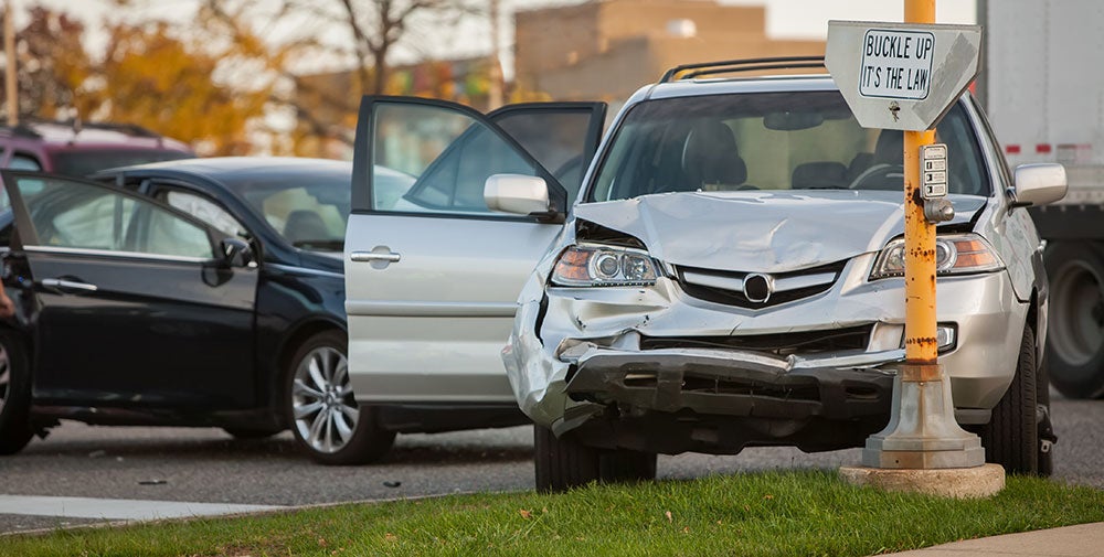 suv crashed into pole